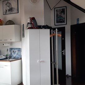 Monteurzimmer: Wohnzimmer Küchenansicht zweite Wohnung - Monteurzimmer Meckenheim