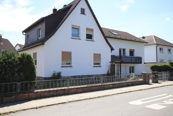 Monteurzimmer: Möblierte 5 Zi.-Wohnung in Heppenheim
