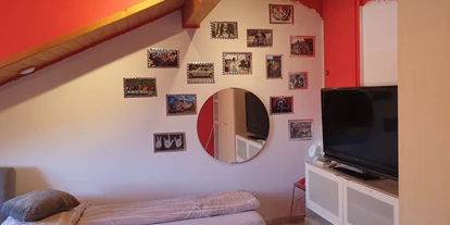 Monteurwohnung - Zimmertyp: Mehrbettzimmer - Bettenhausen - 2 Bettzimmer Woodstock - Guesthouse Claudia