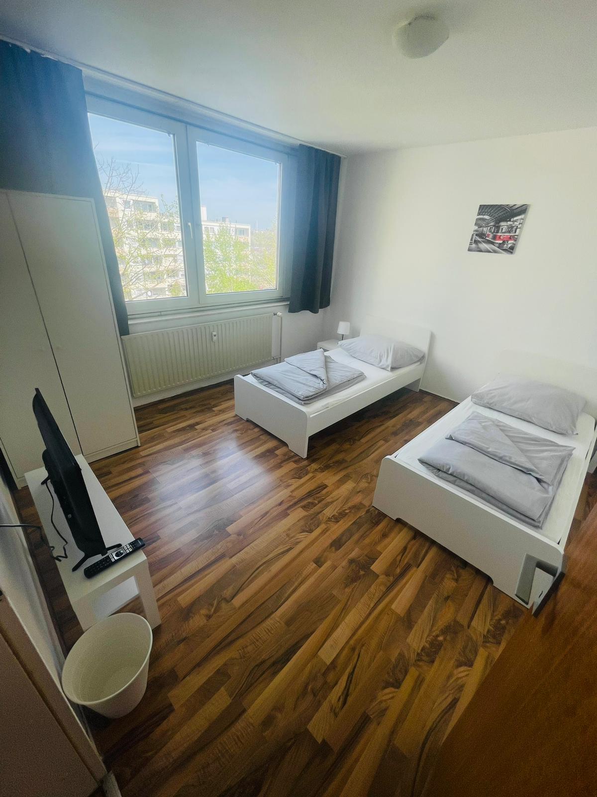 Monteurwohnung - Bettwäsche: Bettwäsche inklusive - Pfalz - Thomas Holom