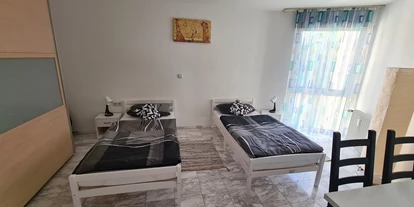 Monteurwohnung - PLZ 71083 (Deutschland) - Zimmer 1 - Monteurwohnung in Sindelfingen,Mindestmietzeit 6 Monate, 17 Euro