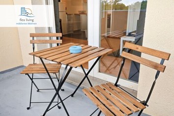 Monteurzimmer: Beispielbild Balkon - flex living - Monteurwohnungen in Stralsund (DEU|EN|PL|HU)