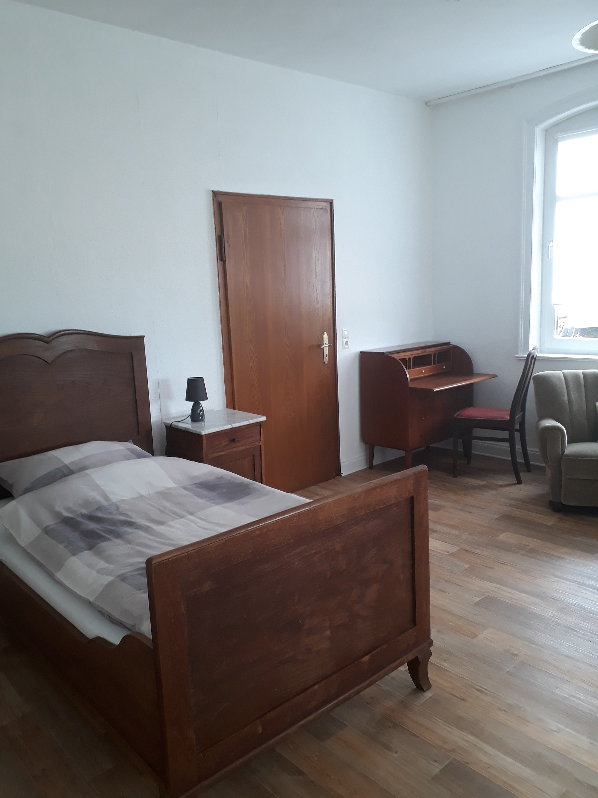 Monteurwohnung - Parkplatz: eigener Parkplatz vorhanden - Weserbergland, Harz ... - Einzelbett - Gästehaus Habrihausen