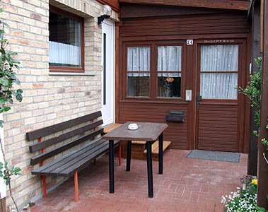 Monteurwohnung - Küche: Küchenmitbenutzung - Köln, Bonn, Eifel ... - Raucherecke - Privatzimmer Starmanns