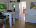 Monteurzimmer: Blick vom DZ in die Küche - Düssel-Wohnung