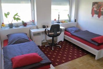 Monteurzimmer: Doppelbettzimmer - Düssel-Wohnung