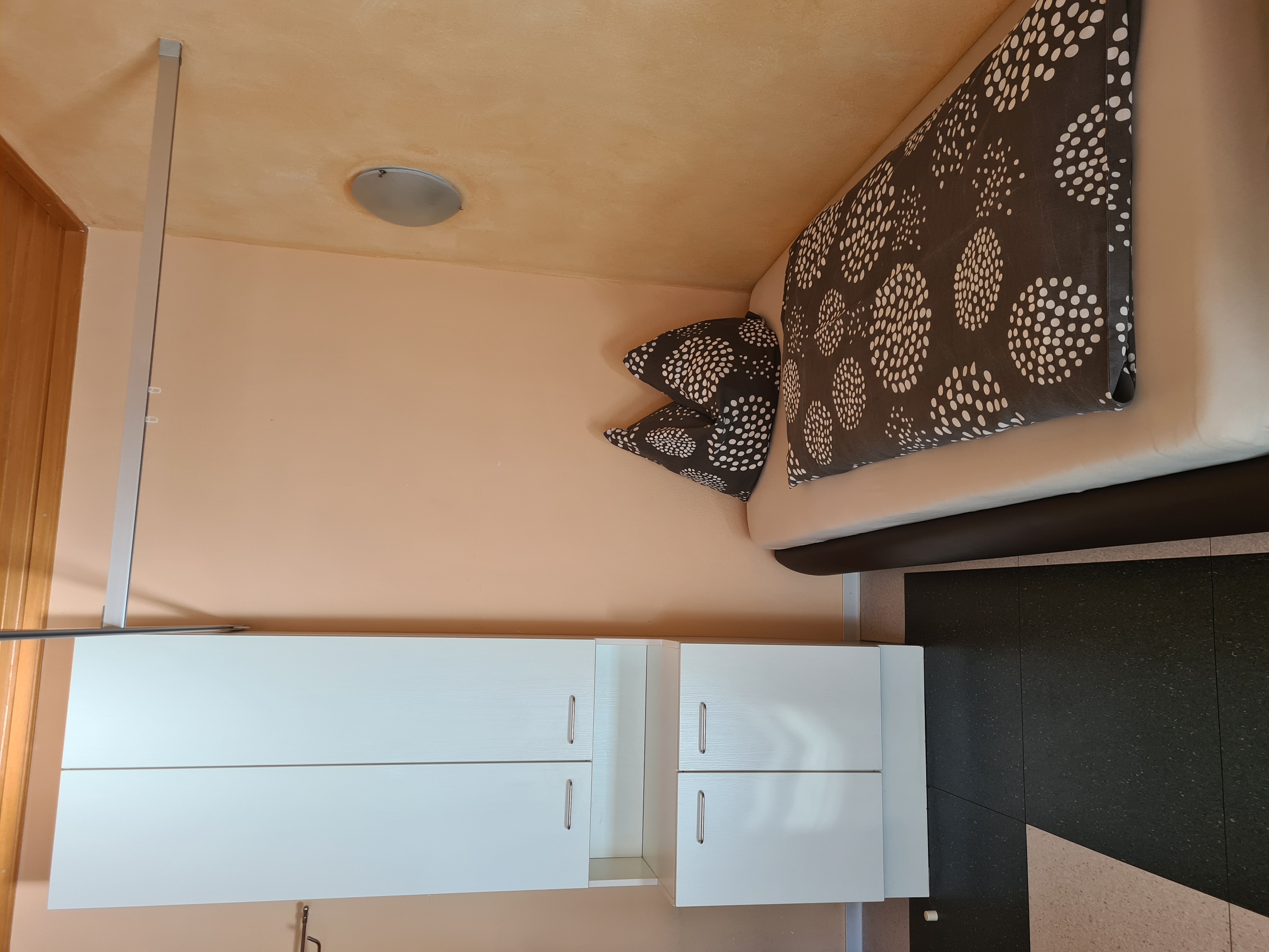 Monteurwohnung - Waschmaschine - Österreich - Emese Olah