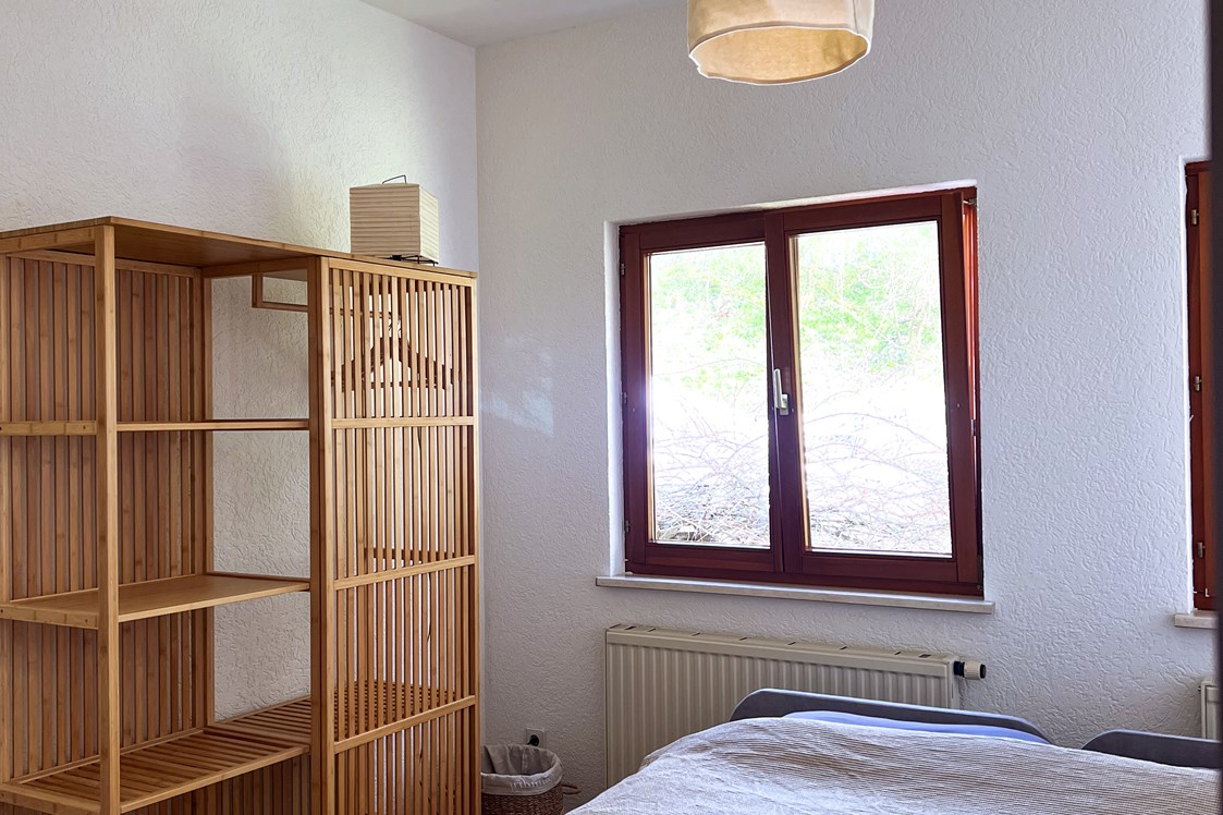 Monteurzimmer: FEWO2: Schlafzimmer - Talwohnungen (🏠 3 Wohnungen für je max 3Personen)