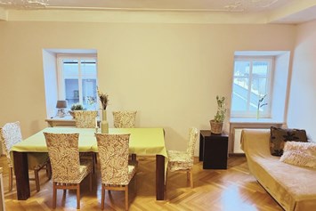 Monteurzimmer: Wohnung für 6 - 8 Personen (ideal für Monteure/Arbeiter) 