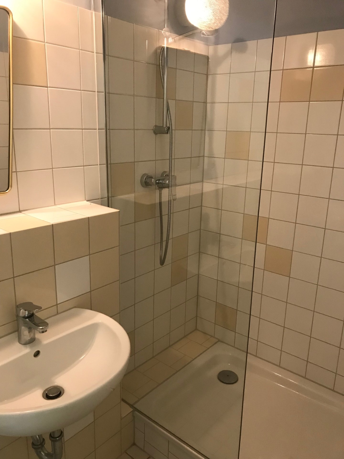 Monteurzimmer: Hochwertige Monteurwohnungen in 15366 Hoppegarten 