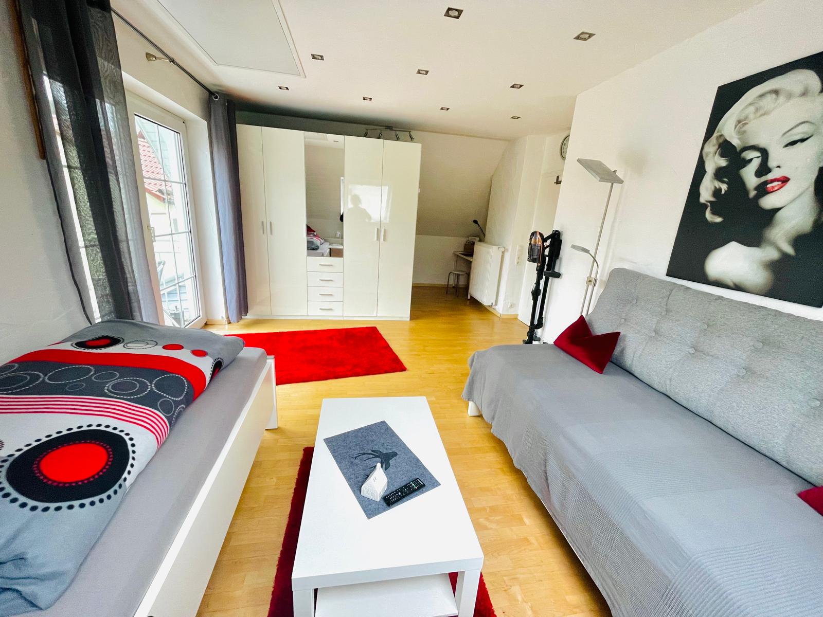 Monteurzimmer: Apartment - Apartment/Zimmer Haus Dragl bei Augsburg