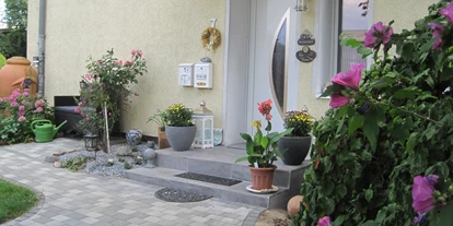 Monteurwohnung - Kaffeemaschine - Schleswig-Holstein - Eingangsbereich zur Wohnung - Ferienhof March
