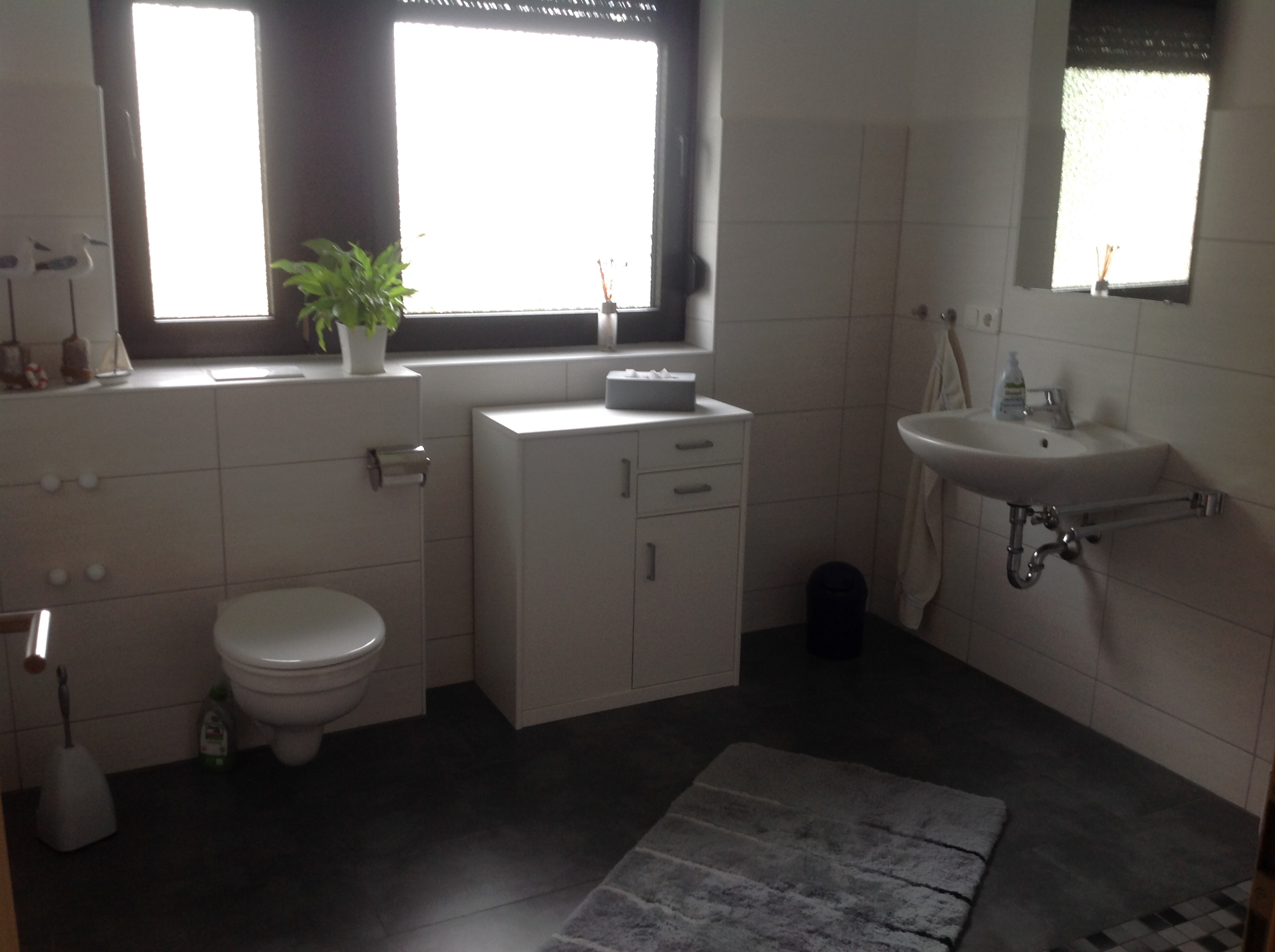 Monteurwohnung - Parkplatz: eigener Parkplatz vorhanden - Weserbergland, Harz ... - Gästewohnung Rohlfing