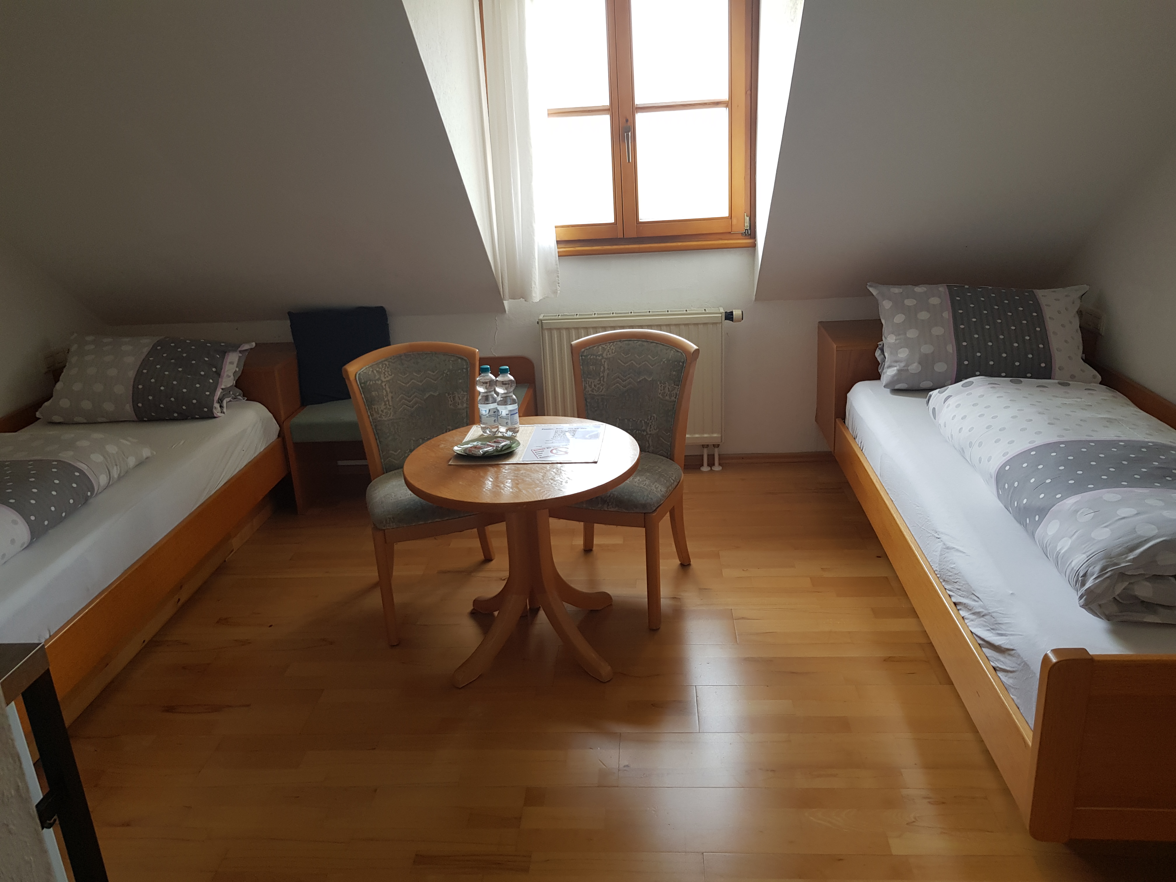Monteurzimmer: Pension Rose Monteurzimmer mit Küche