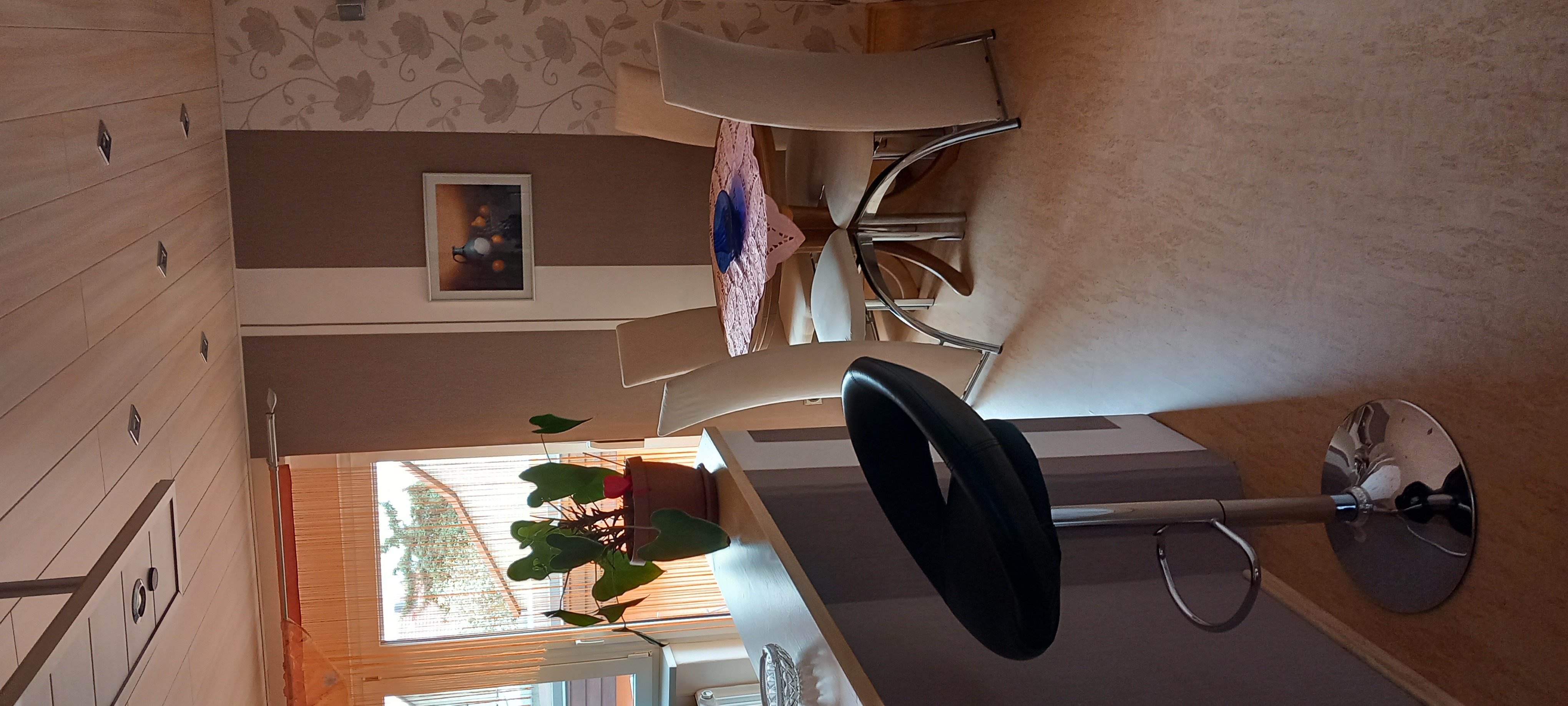 Monteurzimmer: Wohnzimmer  - Ferienwohnung im Südharz am Kyffhäusergebirge