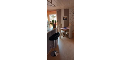 Monteurwohnung - Bettwäsche: Bettwäsche gegen Gebühr - Deutschland - Wohnzimmer  - Ferienwohnung im Südharz am Kyffhäusergebirge