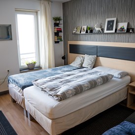 Monteurzimmer: Schlafzimmer Wohnung Nr. 1 mit 2 Betten getrennt und zusammen möglich - Sleep Inn Hagen