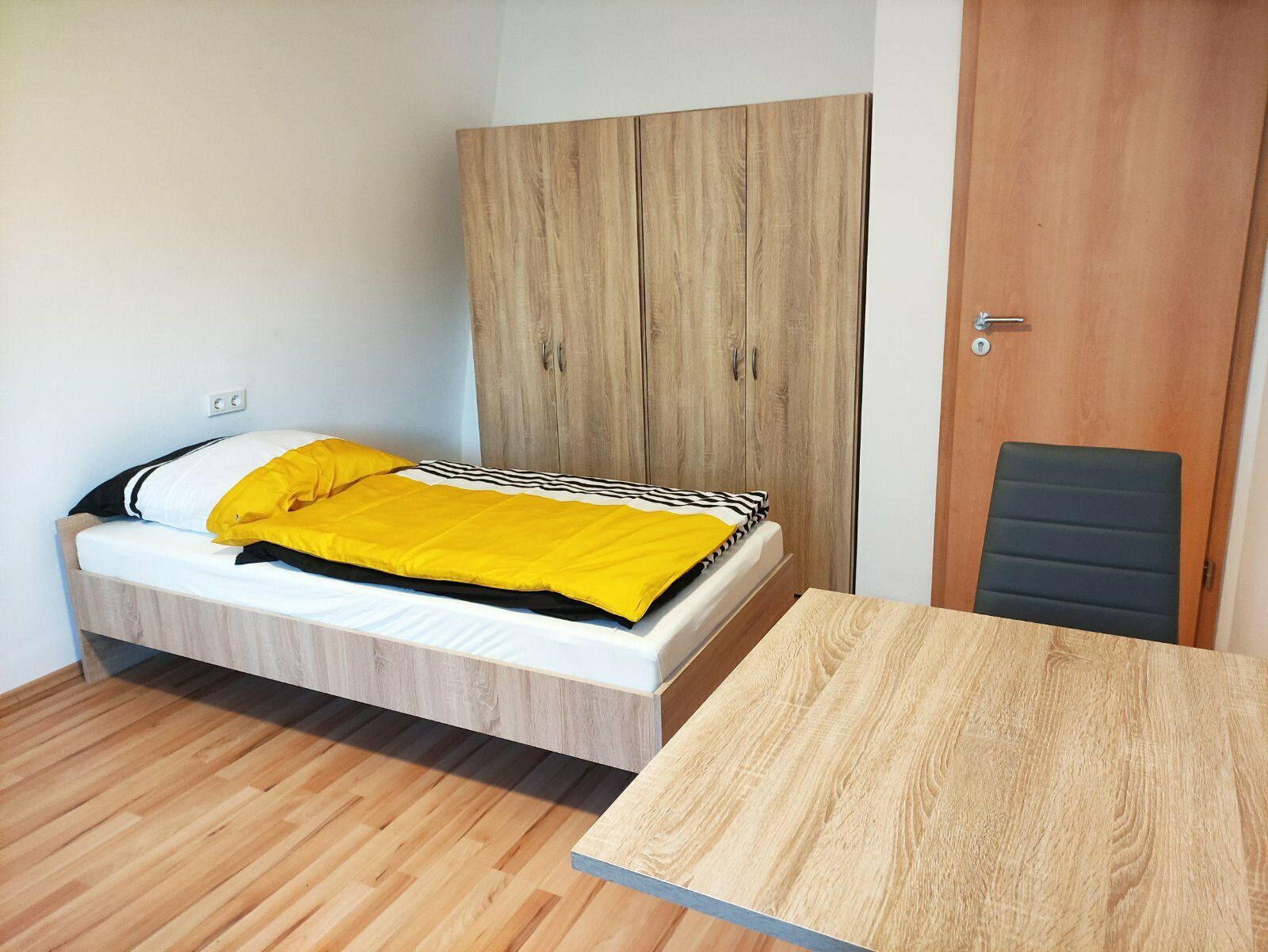 Monteurwohnung - Zimmertyp: Mehrbettzimmer - Hessen - Trong Thuy Nguyen