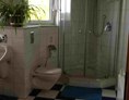Monteurzimmer: Badezimmer - Unterkunft für Monteure, Facharbeiter, Handwerker