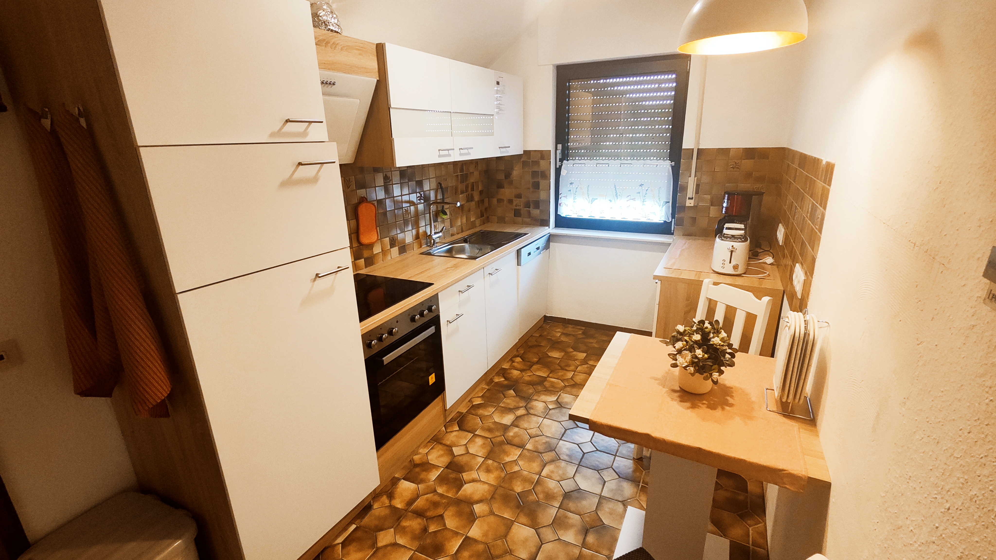 Monteurwohnung - Küche: eigene Küche - Bad Pyrmont - Unsere Küche - Ferienwohnung Blome