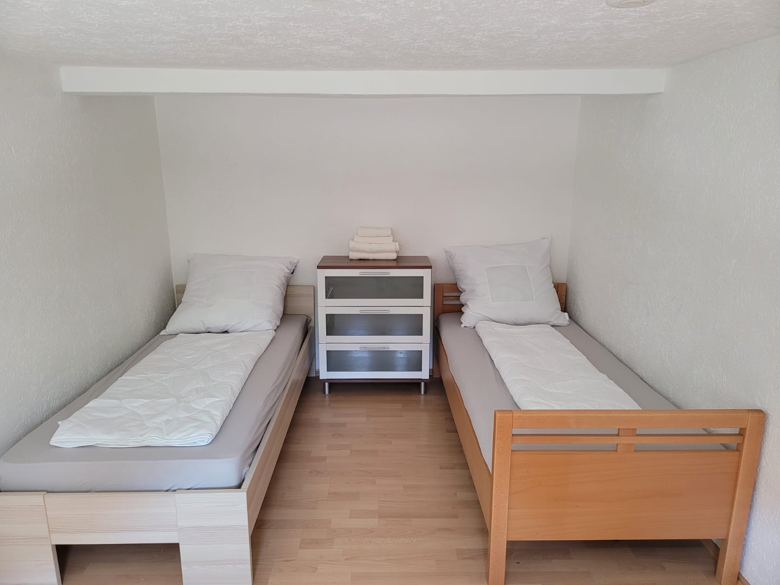 Monteurwohnung - Zimmertyp: Mehrbettzimmer - Heusenstamm - Beispiel Zimmer - Großkrotzenburg