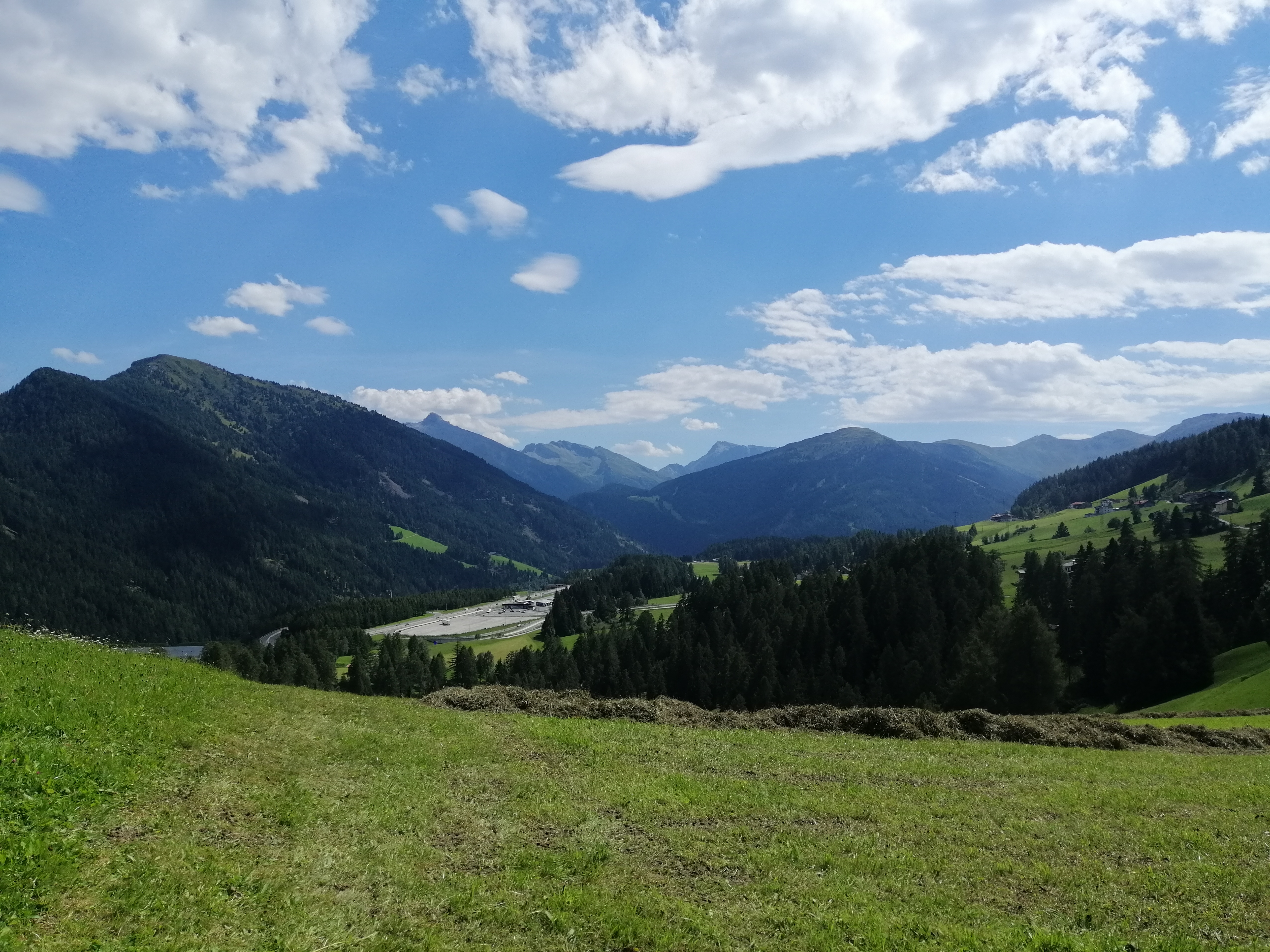 Monteurzimmer: Aussicht - Schrofelerhof 