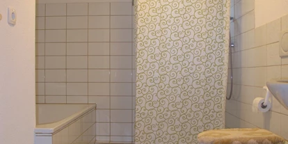 Monteurwohnung - Heilbronn Lauffen am Neckar - Badezimmer - Monteurzimmer Gemmingen-Stebbach