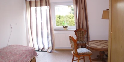 Monteurwohnung - Heilbronn Lauffen am Neckar - Schlafzimmer - Monteurzimmer Gemmingen-Stebbach