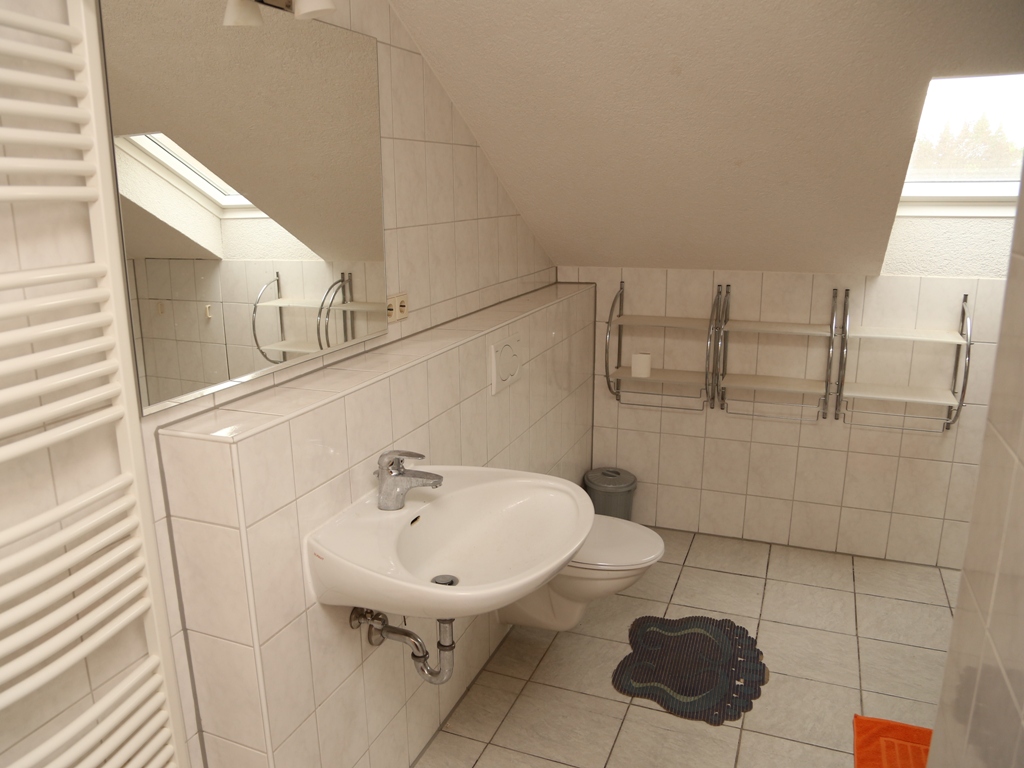 Monteurzimmer: Bad - Monteurzimmer Gemmingen-Stebbach