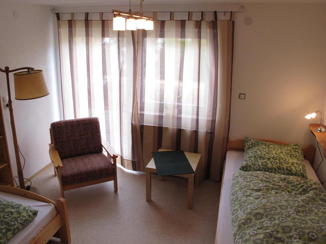 Monteurzimmer: Zweibettzimmer Stebbach - Monteurzimmer Gemmingen-Stebbach