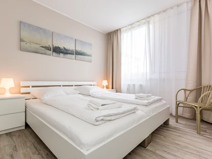 Monteurwohnung - TV - Deutschland - Schlafzimmer, HomeRent Unterkunft in Dormagen - HomeRent in Dormagen, Monheim, Langenfeld und Grevenbroich