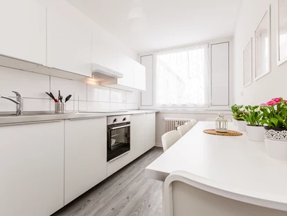 Monteurwohnung - TV - Deutschland - Küche, HomeRent Unterkunft in Dormagen - HomeRent in Dormagen, Monheim, Langenfeld und Grevenbroich
