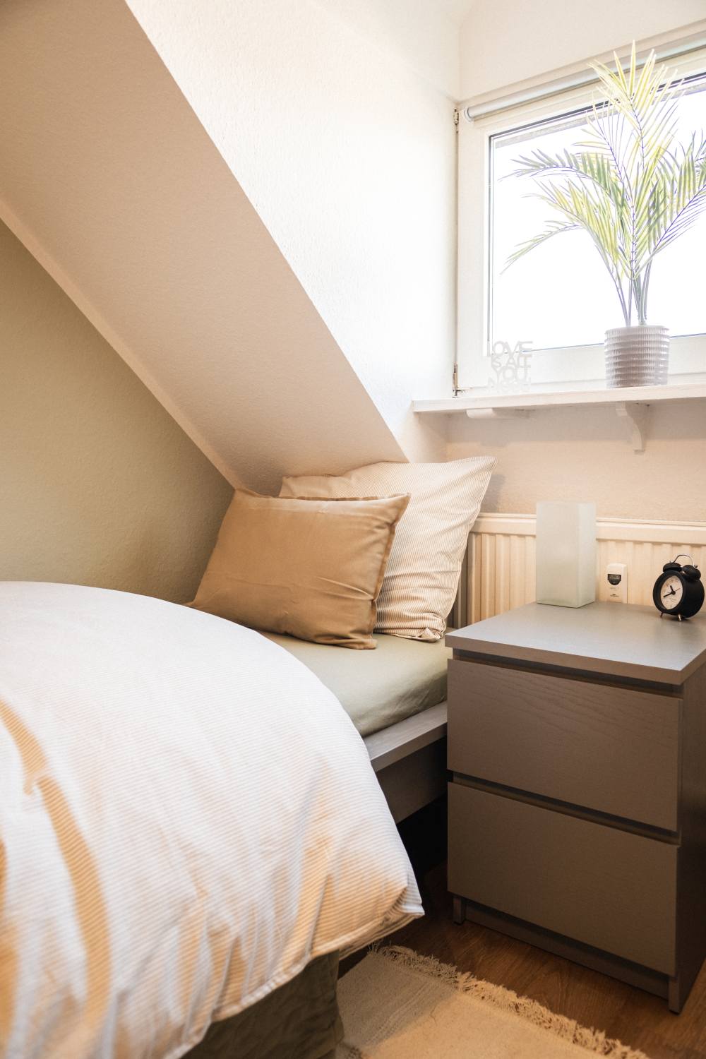 Monteurzimmer: HomeRent in Kleve und Bedburg-Hau