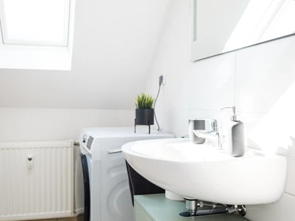 Monteurwohnung - TV - Deutschland - HomeRent in Kleve und Bedburg-Hau