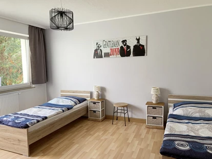 Monteurwohnung - TV - Deutschland - Schlafzimmer, HomeRent Unterkunft in Hemer - HomeRent in Hemer (Sauerland)