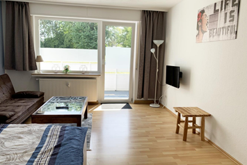 Monteurzimmer: Schlaf-/Wohnbereich, HomeRent Unterkunft in Hemer - HomeRent in Hemer (Sauerland)