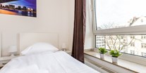 Monteurwohnung - Nordrhein-Westfalen - Ferienwohnung Düsseldorf - Schlafzimmer - HomeRent in Düsseldorf und Umgebung