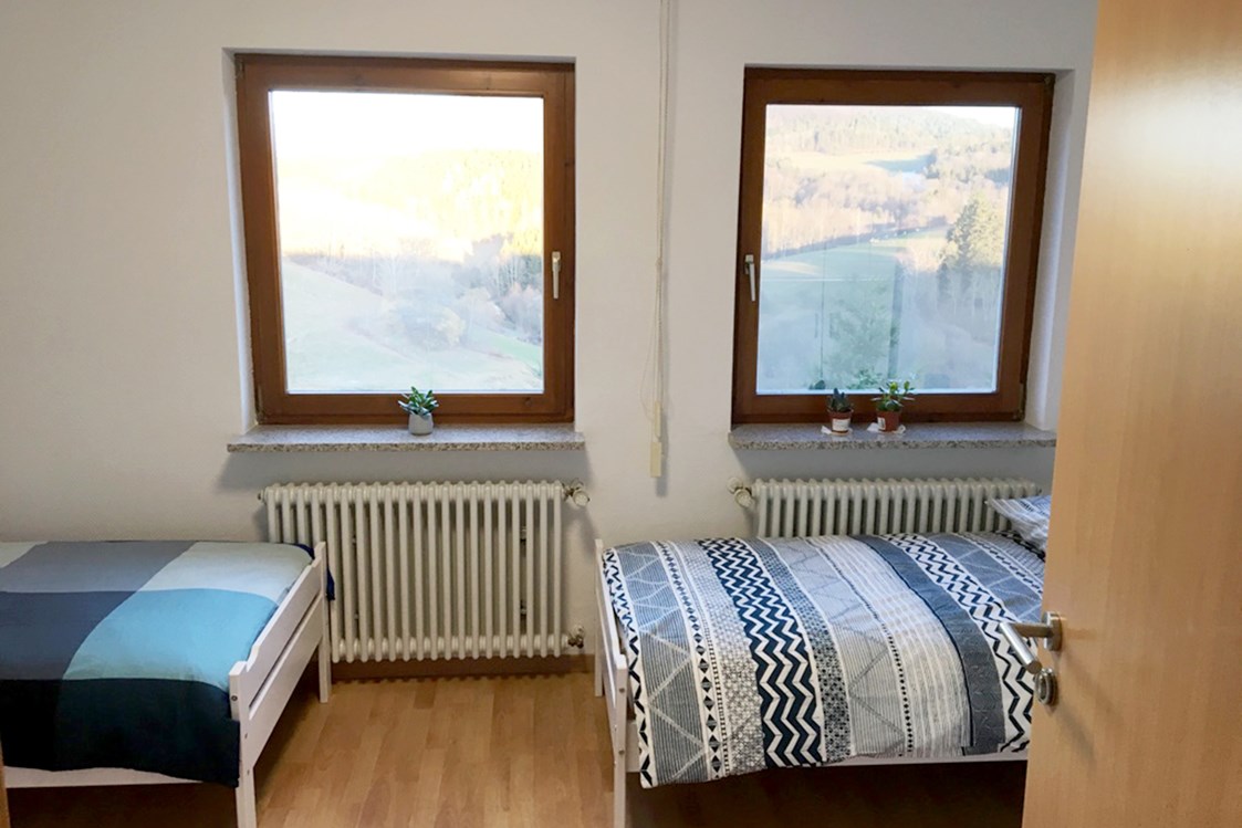 Monteurwohnung: Ferienwohnung Waldstetten - Schlafzimmer - Monteurwohnung in Waldstetten bei Schwäbisch Gmünd 