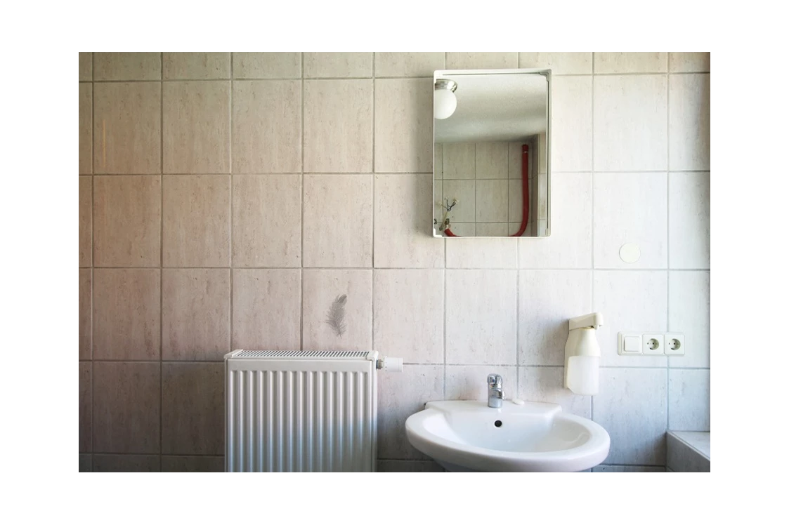 Monteurzimmer: Badezimmer, HomeRent Unterkunft in Laichingen - HomeRent in Laichingen, Hohenstadt, Feldstetten