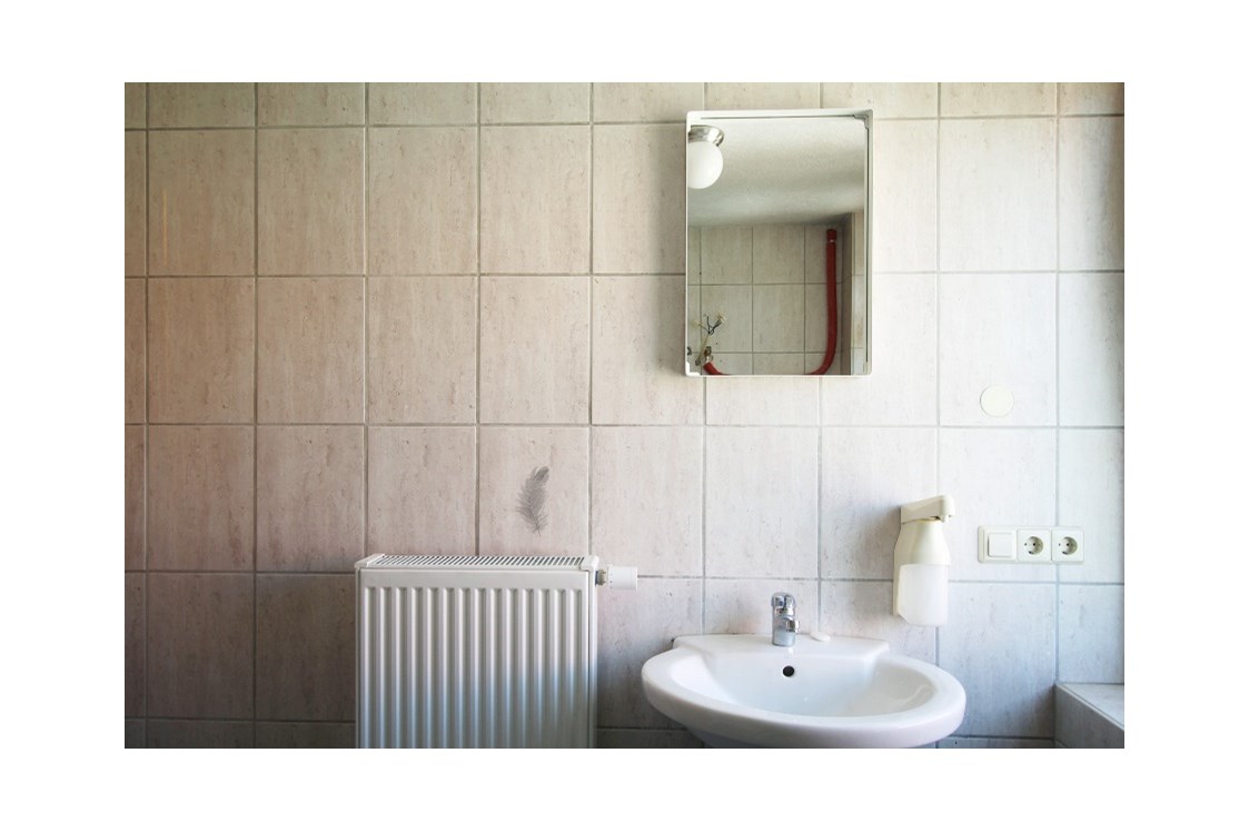 Monteurzimmer: Badezimmer, HomeRent Unterkunft in Laichingen - HomeRent in Laichingen, Hohenstadt, Feldstetten