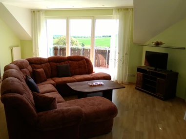 Monteurzimmer: Wohnzimmer - Ferienwohnung-Nickel, Niemetal