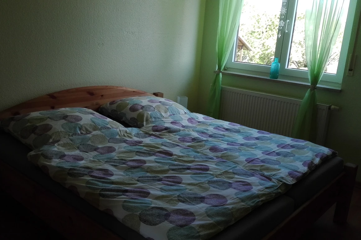 Monteurzimmer: Schlafzimmer 1 - Ferienwohnung-Nickel, Niemetal