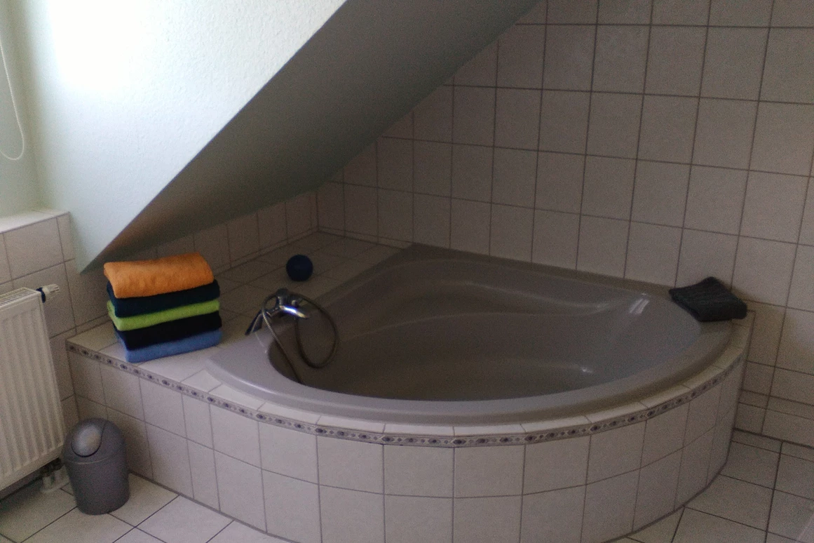 Monteurzimmer: Bad - Ferienwohnung-Nickel, Niemetal