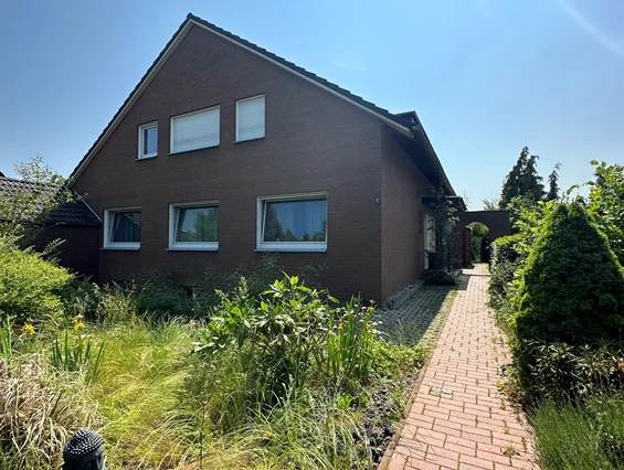 Monteurzimmer: Montagewohnung "Kleine Auszeit" Monteurzimmer 8 Zimmer zentral
