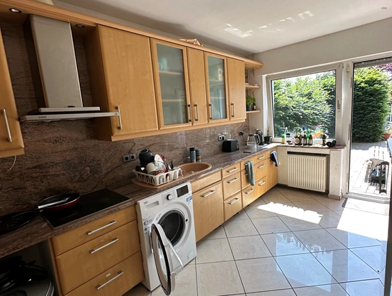 Monteurzimmer: Montagewohnung "Kleine Auszeit" Monteurzimmer 8 Zimmer zentral