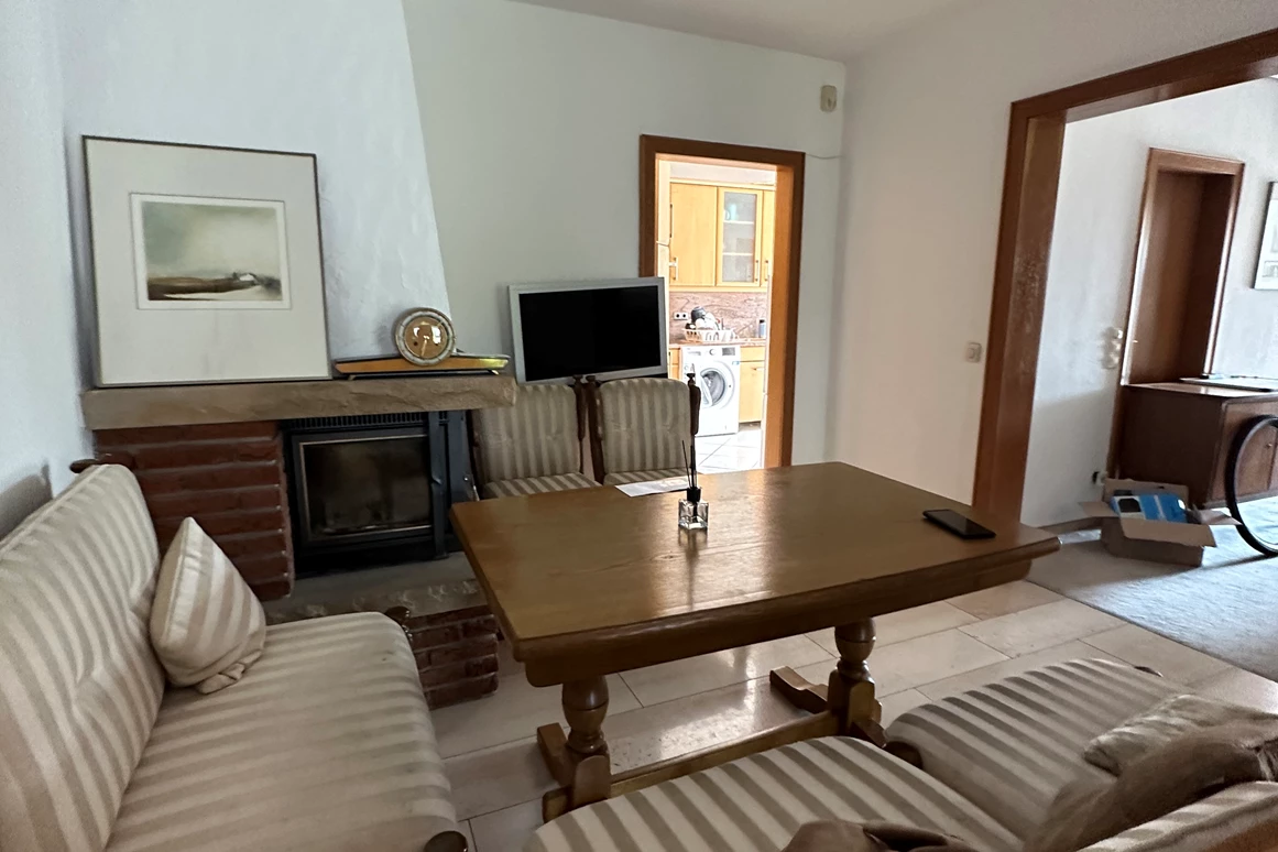 Monteurzimmer: Montagewohnung "Kleine Auszeit" Monteurzimmer 8 Zimmer zentral