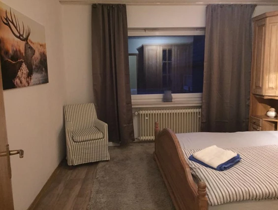 Monteurzimmer: Montagewohnung "Kleine Auszeit" Monteurzimmer 8 Zimmer zentral