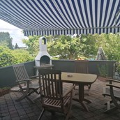 Monteurzimmer - Terrasse mit Grill  - Ferienwohnung Mau 