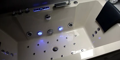 Monteurwohnung - Uslar - Whirlpool Solling-Lounge II - Solling-Lounge