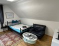 Monteurzimmer: Einzelzimmer Nr 4 mit TV - komplett möbliert - Martinz & Mitbesitzer Zimmervermietung